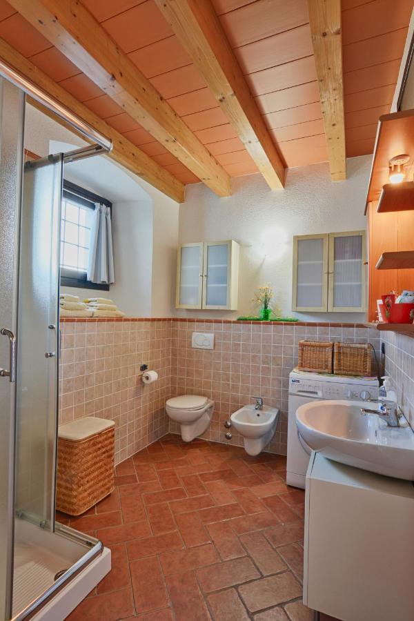 Appartement Piccolo Girasole à Menaggio Extérieur photo